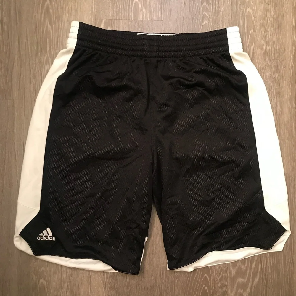 Adidas Black White Basketball Athletic Reversible Shorts Men’s Size Medium